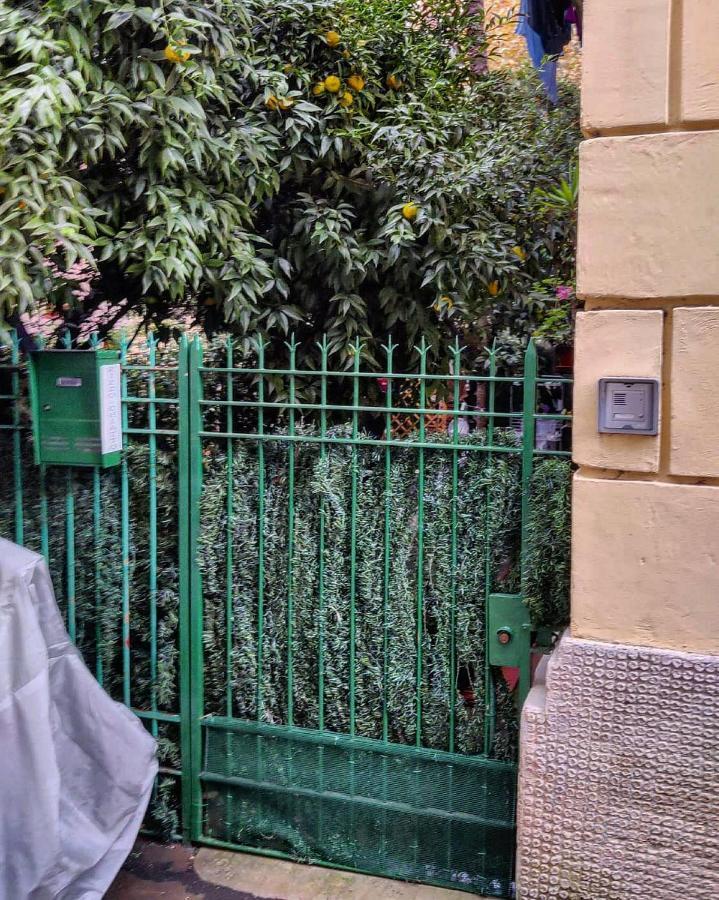 ナポリIl Giardino Di Nonna Pinaアパートメント エクステリア 写真